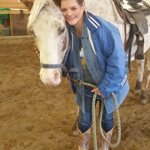 Meet your Posher, Laura